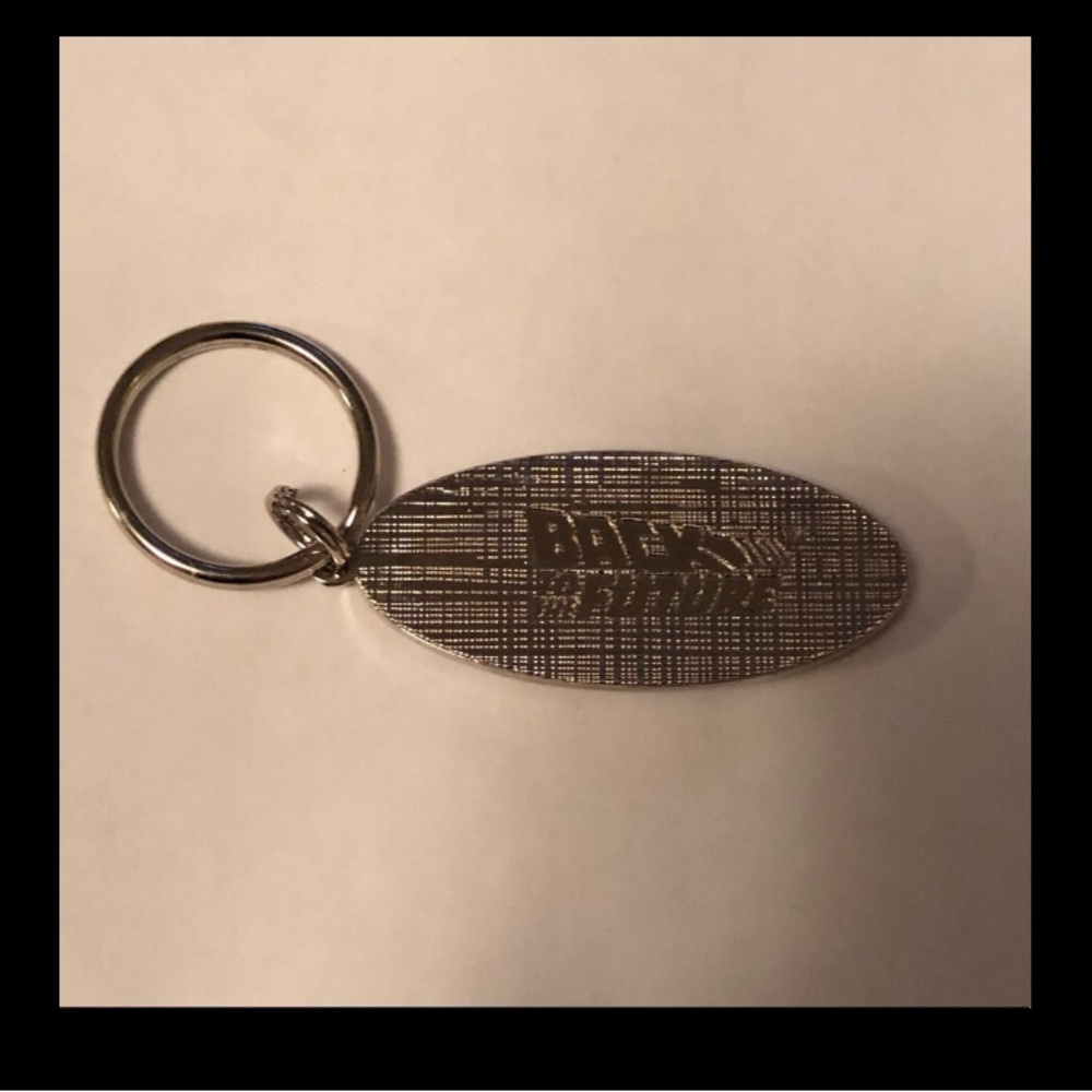 Back To The Future Keychain - Picture 3 of 4